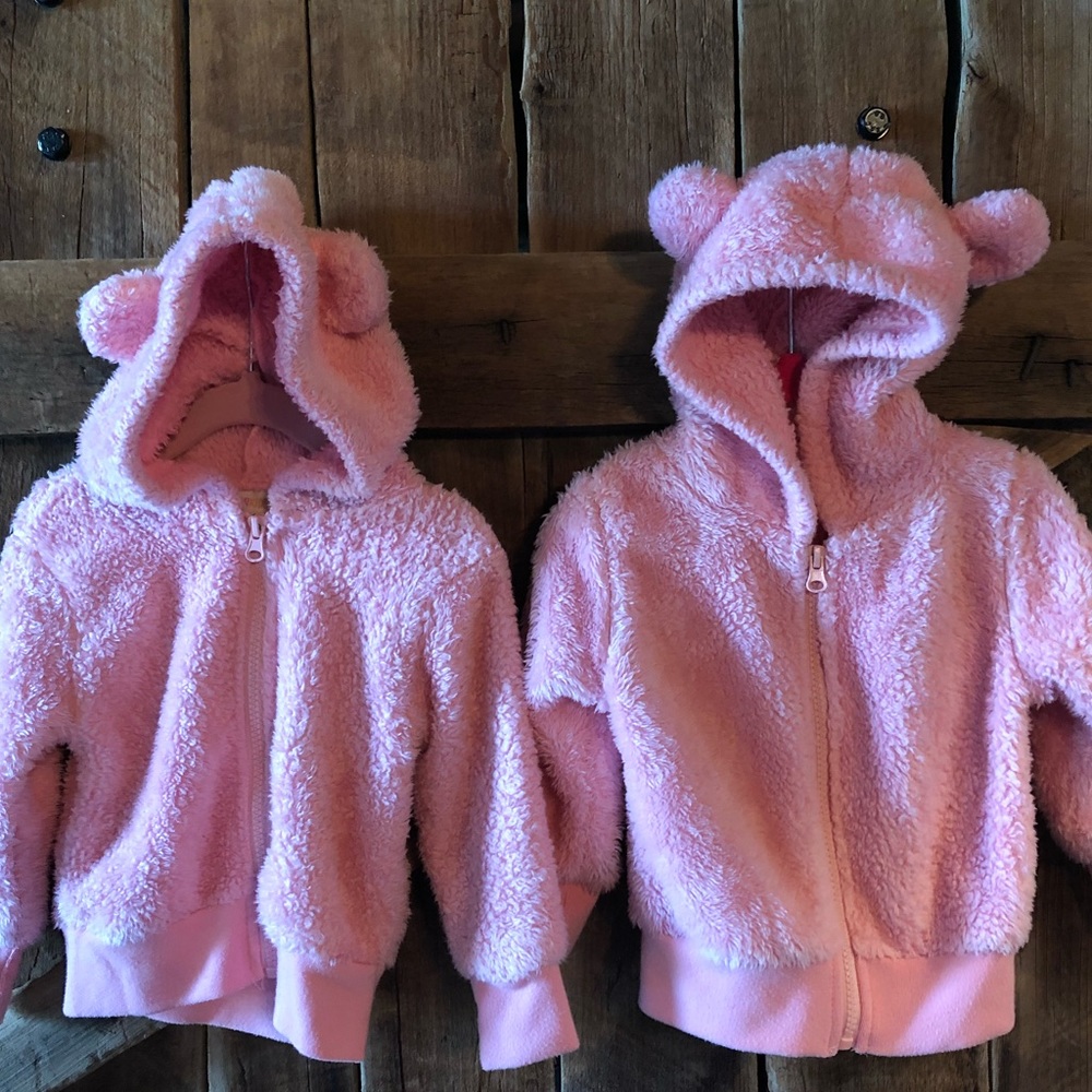 Twin set: Furry bear jacket